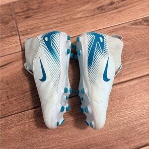 Nike Mercurial Superfly Soccer Cleats Youth size 1.5